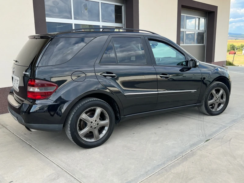 Mercedes-Benz ML 320 213000, снимка 2 - Автомобили и джипове - 46877144