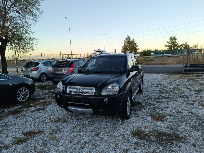 Hyundai Tucson Chom Packet FULL, снимка 1 - Автомобили и джипове - 47427606