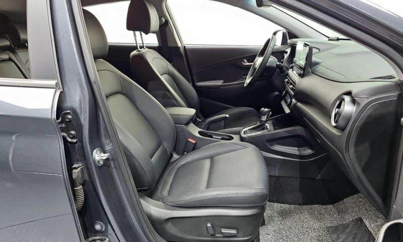 Hyundai Kona Gasoline 1.6 Turbo 2WD Modern, снимка 11 - Автомобили и джипове - 52112883