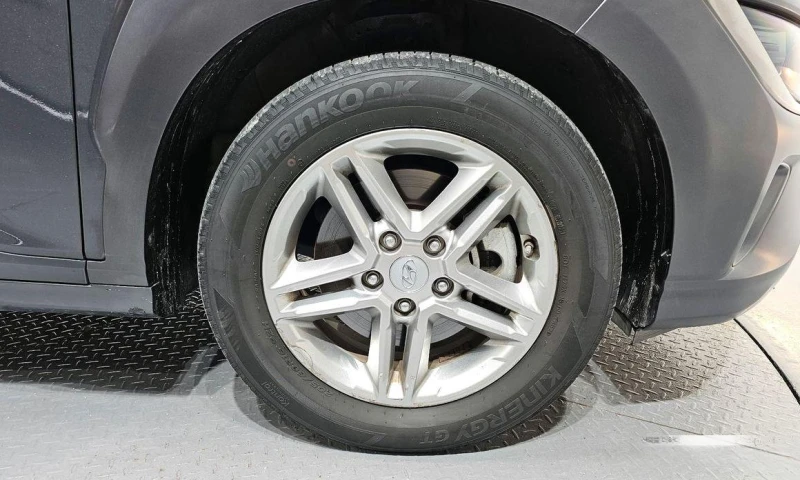 Hyundai Kona Gasoline 1.6 Turbo 2WD Modern, снимка 5 - Автомобили и джипове - 52112883