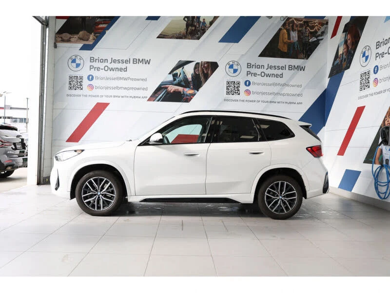 BMW X1 xDrive28i * CARFAX * АвтоКредит* (ЦЕНА ДО БГ), снимка 3 - Автомобили и джипове - 53264559