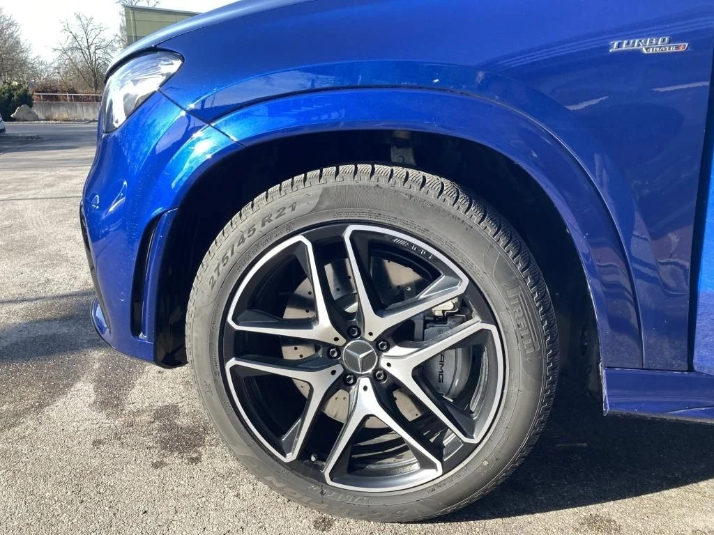 Mercedes-Benz GLE 53 4MATIC Airmatic*Pano*WideScreen*360*APP*MBUX - изображение 4