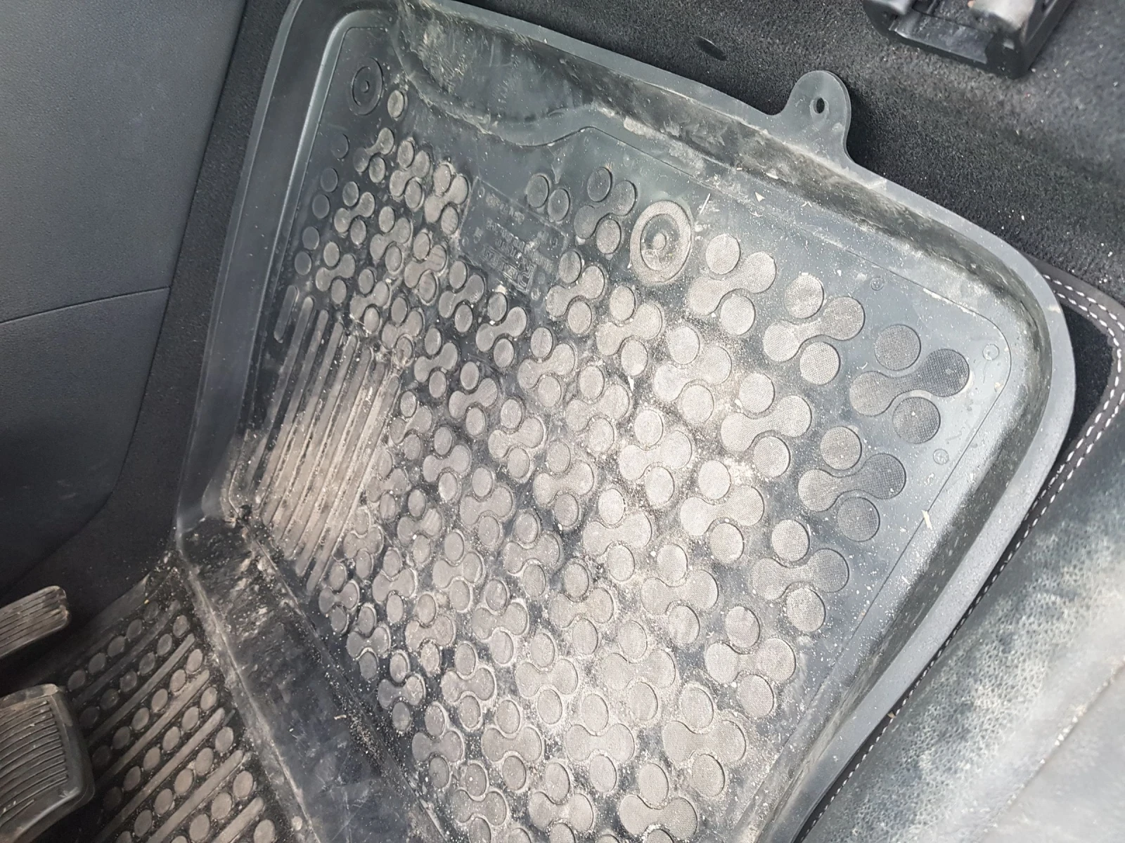 Kia Niro Vision + - 80 000  | Mobile.bg   12