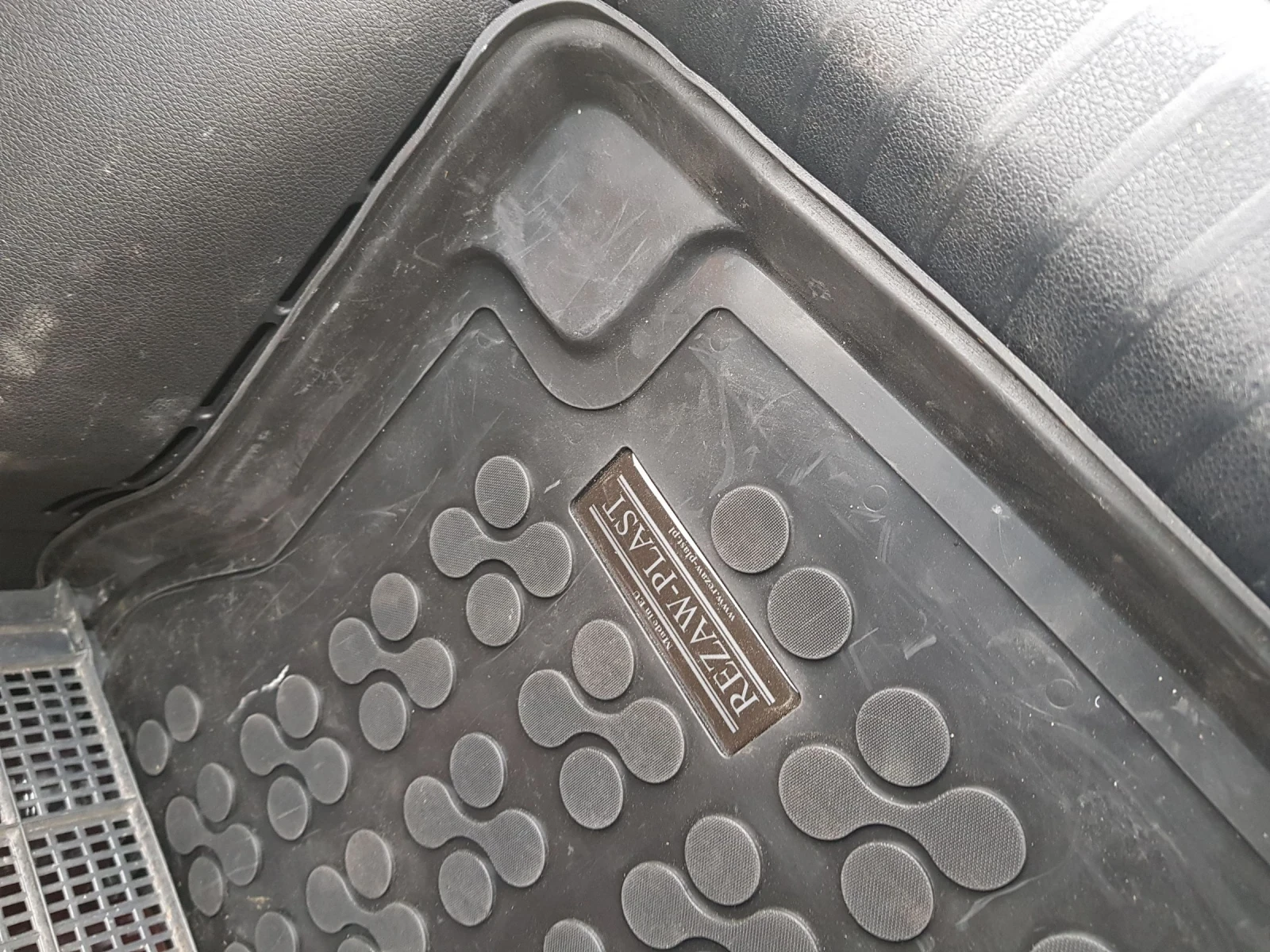 Kia Niro Vision + - 80 000  | Mobile.bg   11