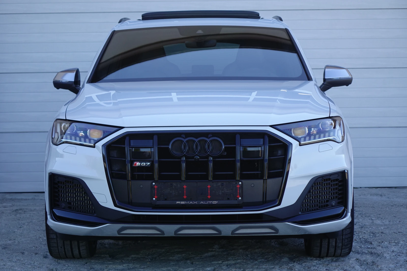 Audi SQ7 3XS-LINE* RS* LASER* PANO* 360* 6+ 1*  - изображение 2