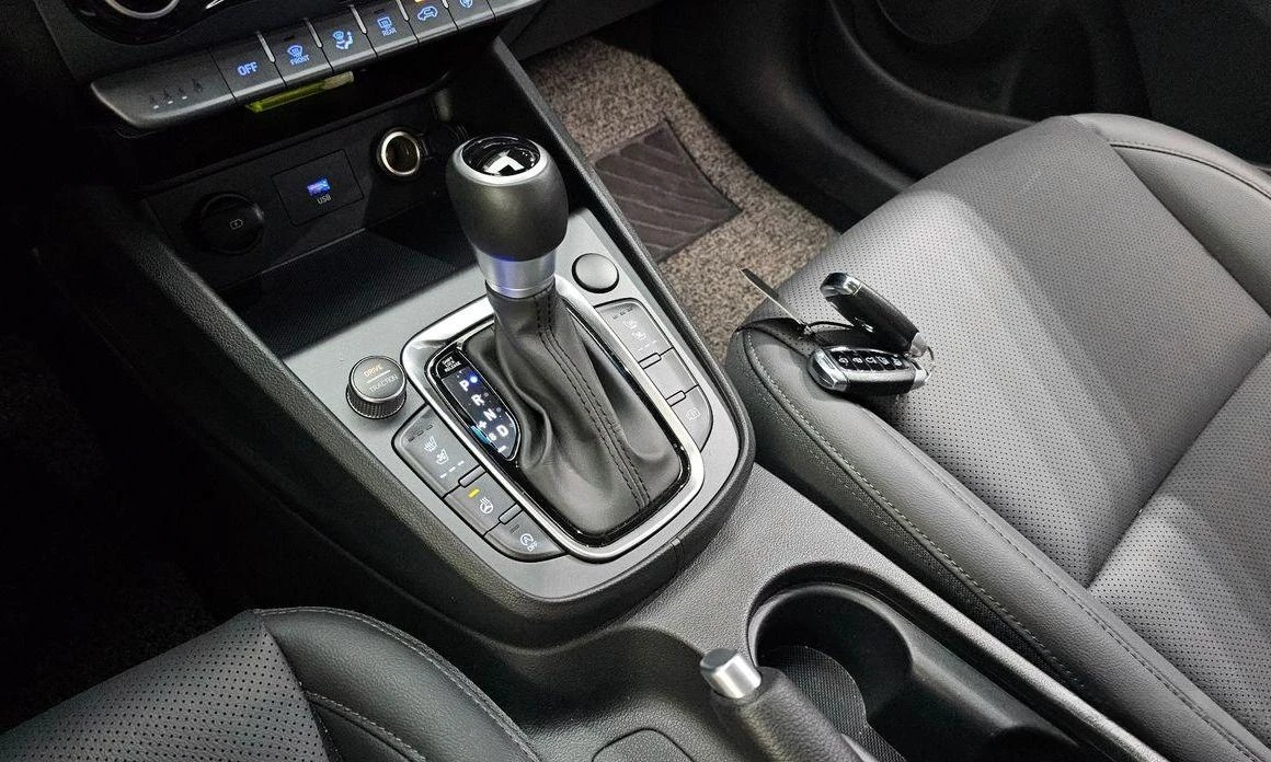 Hyundai Kona Gasoline 1.6 Turbo 2WD Modern - изображение 9