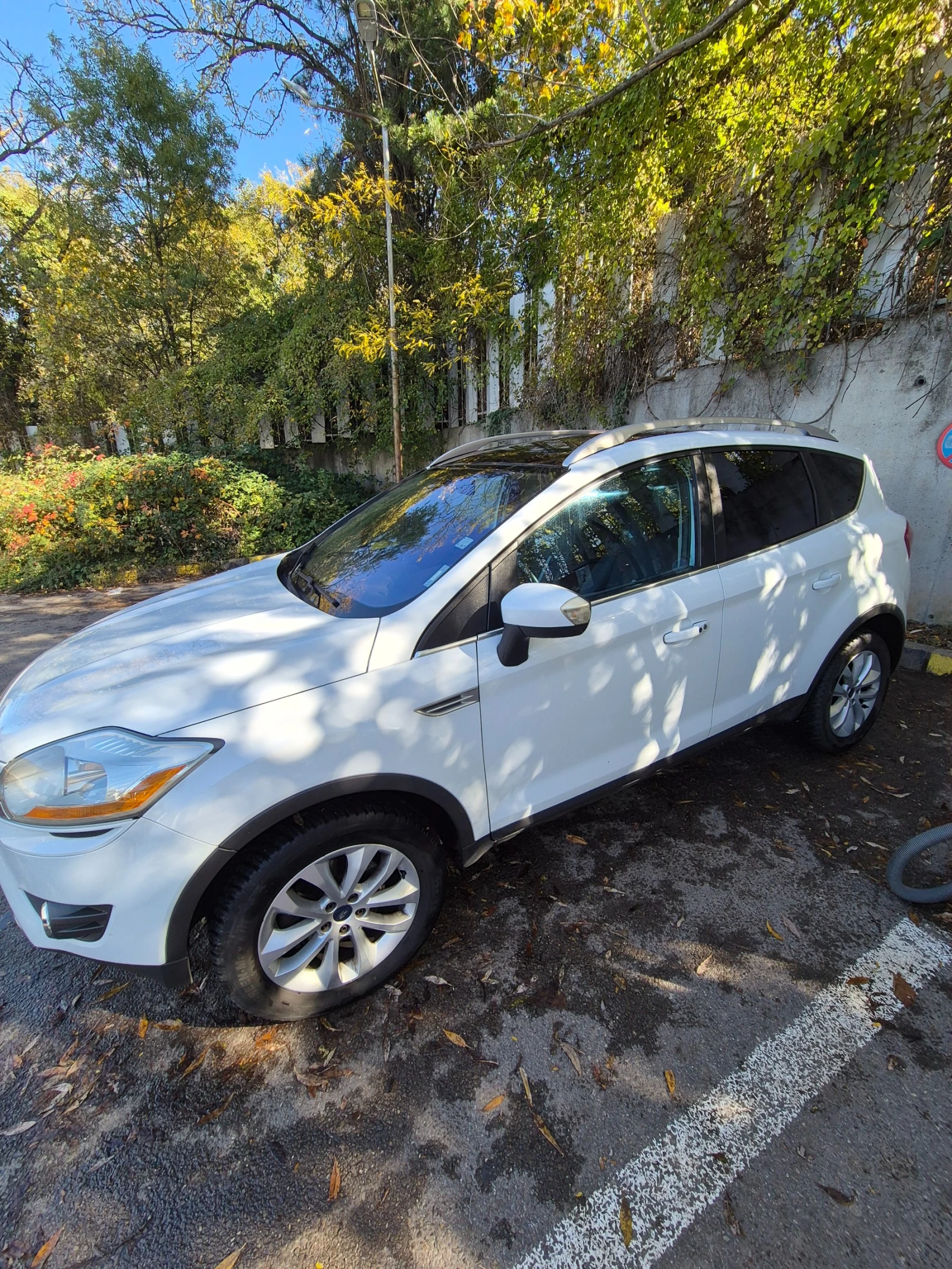 Ford Kuga SUV - изображение 5