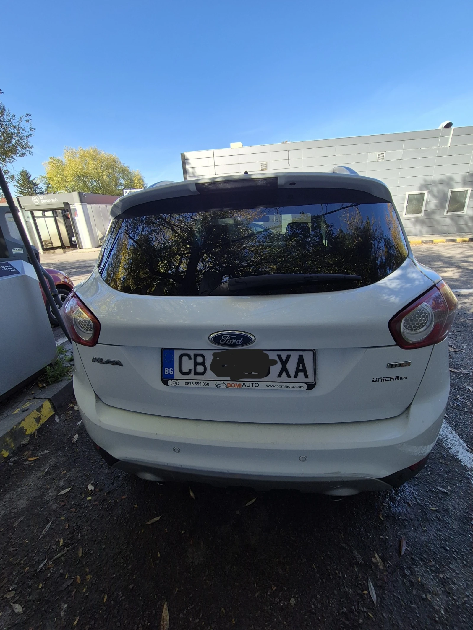 Ford Kuga SUV - изображение 4