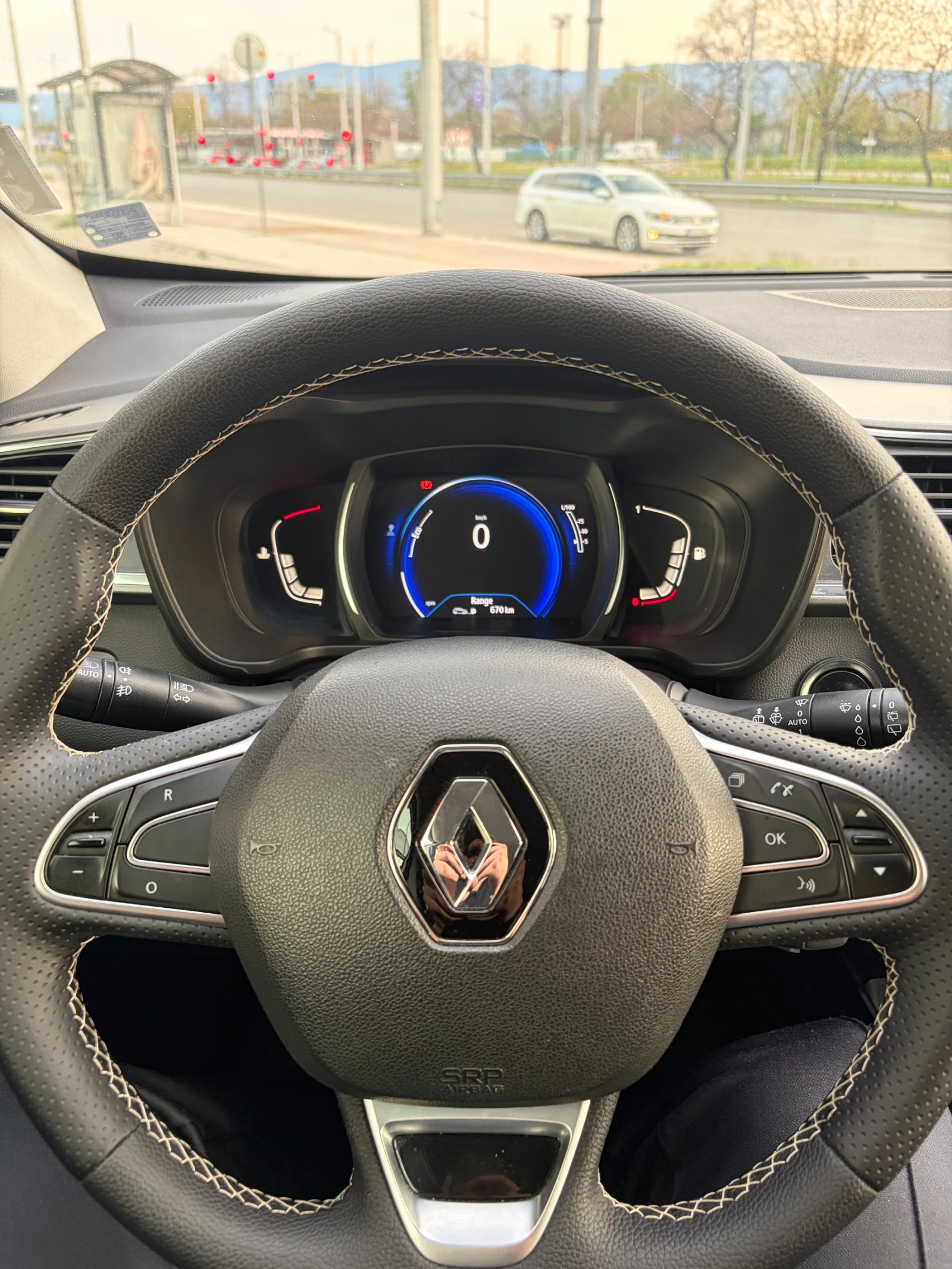 Renault Kadjar 1.5 DCI, снимка 12 - Автомобили и джипове - 54176438