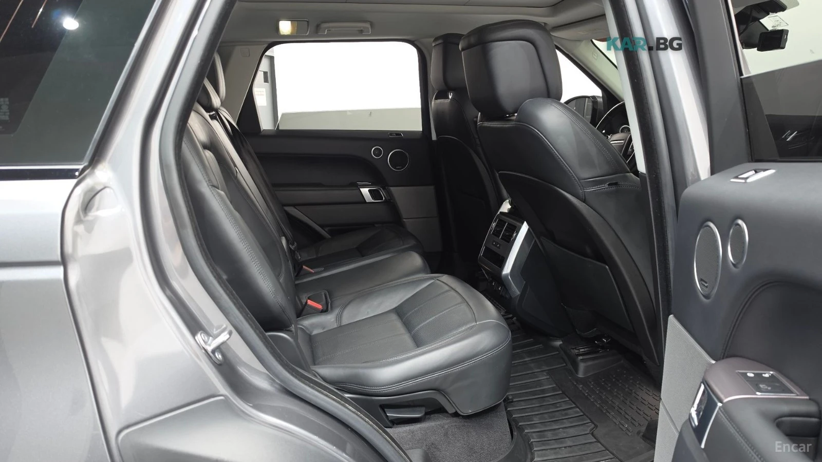 Land Rover Range Rover Sport * 3.0SDV6* КОЖА* ПОДГРЕВ* ОБДУХВАНЕ* ПАНОРАМА* , снимка 11 - Автомобили и джипове - 54812588