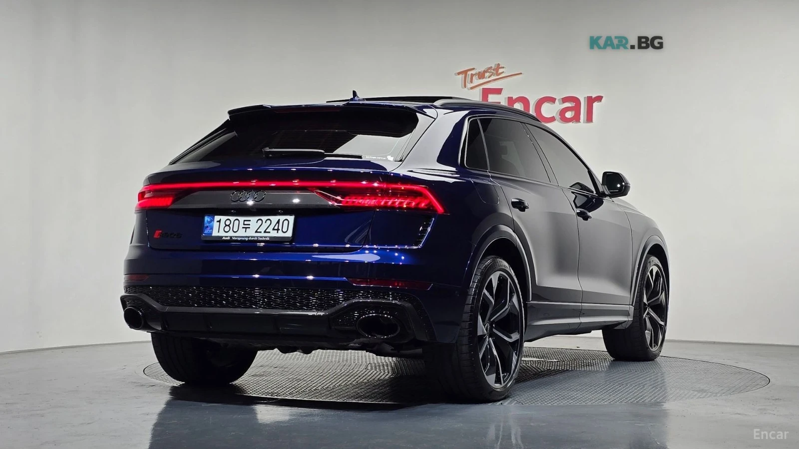 Audi RSQ8 4.0 TFSI QUATTRO* HUD* 360* ПАНО* ОБДУХВ* , снимка 2 - Автомобили и джипове - 55060501