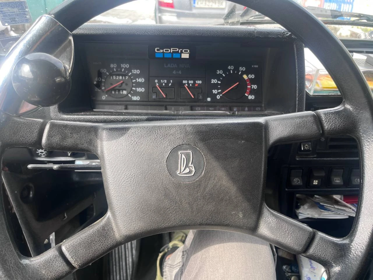 Lada Niva 1.7i+ газ, снимка 5 - Автомобили и джипове - 55250931