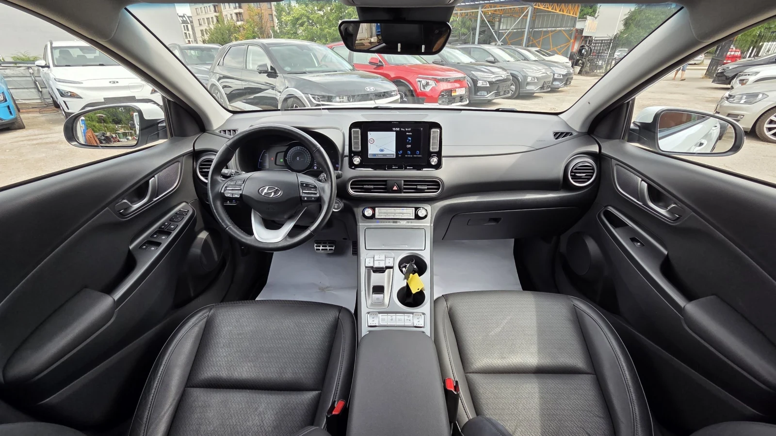 Hyundai Kona SOH100%/Premium, снимка 14 - Автомобили и джипове - 55314164