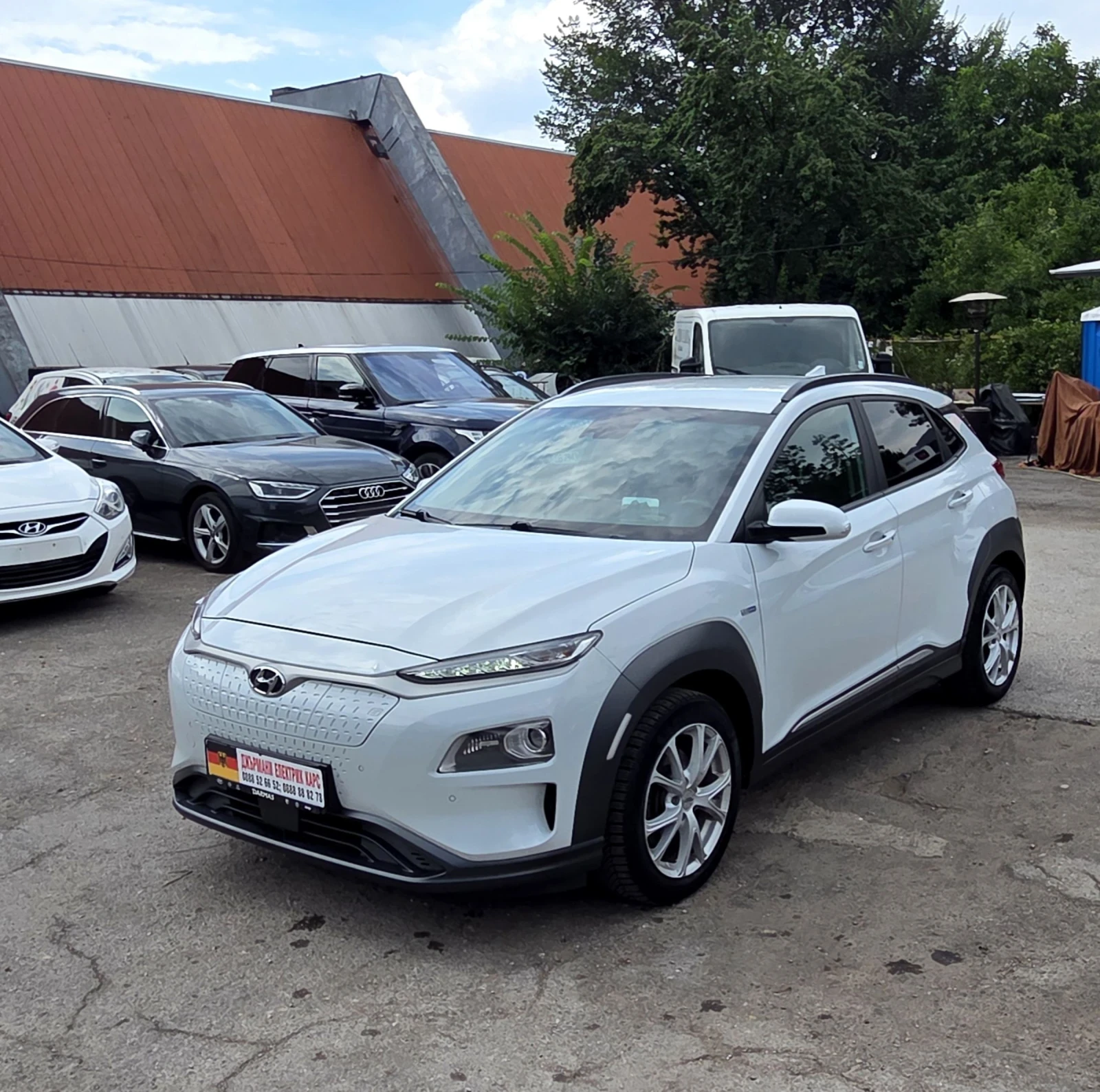 Hyundai Kona SOH100%/Premium, снимка 8 - Автомобили и джипове - 55314164