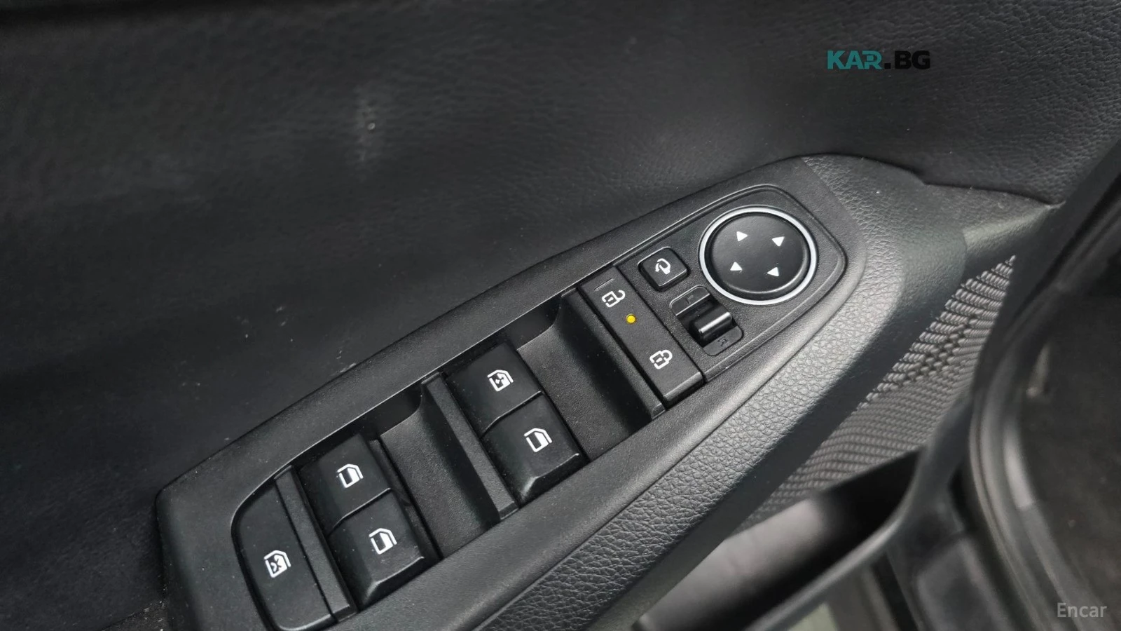 Kia Seltos 1.6T* Signature* ПОДГРЕВ* ОБДУХВАНЕ* 360* КОЖА* , снимка 17 - Автомобили и джипове - 55819236