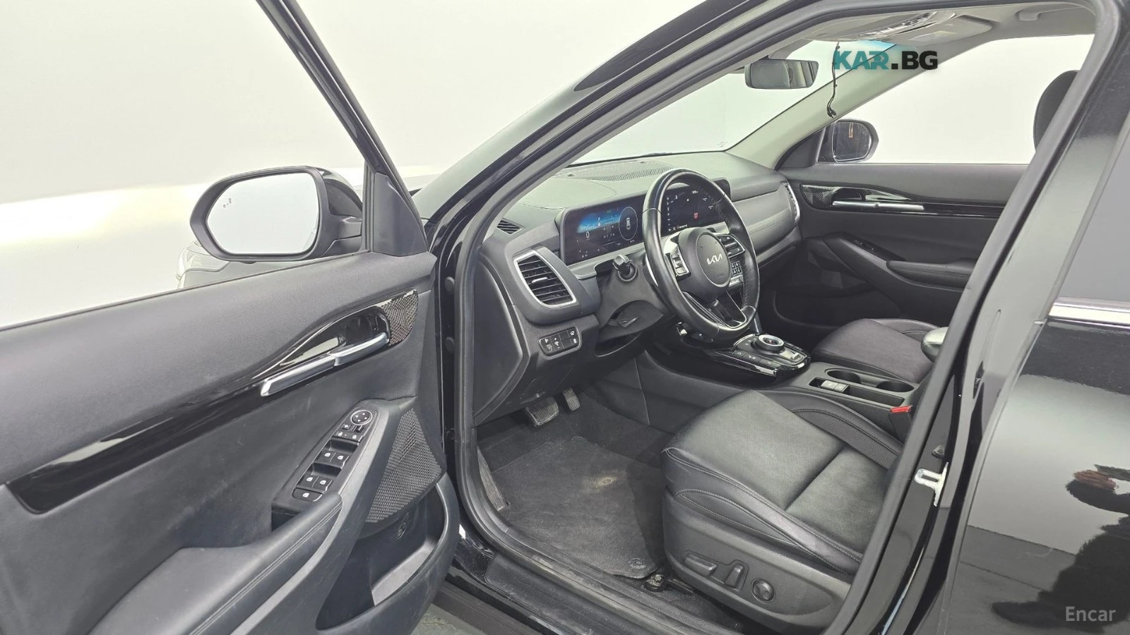 Kia Seltos 1.6T* Signature* ПОДГРЕВ* ОБДУХВАНЕ* 360* КОЖА* , снимка 9 - Автомобили и джипове - 55819236