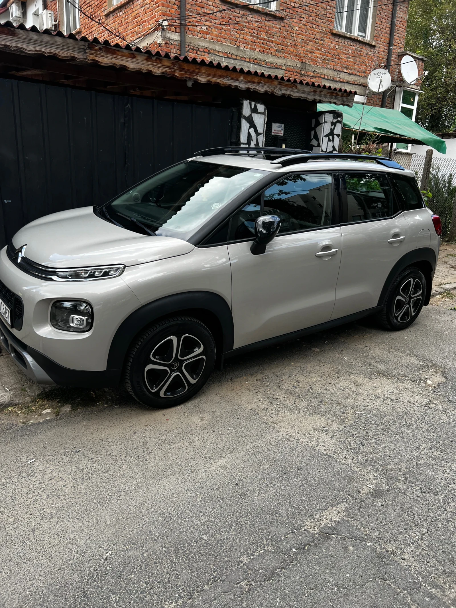 Citroen C3 Aircross, снимка 7 - Автомобили и джипове - 55878146