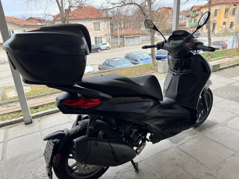 Piaggio Beverly 300 hpe, снимка 4 - Мотоциклети и мототехника - 53000740