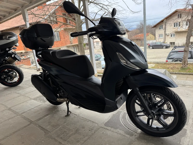 Piaggio Beverly 300 hpe, снимка 5 - Мотоциклети и мототехника - 53000740