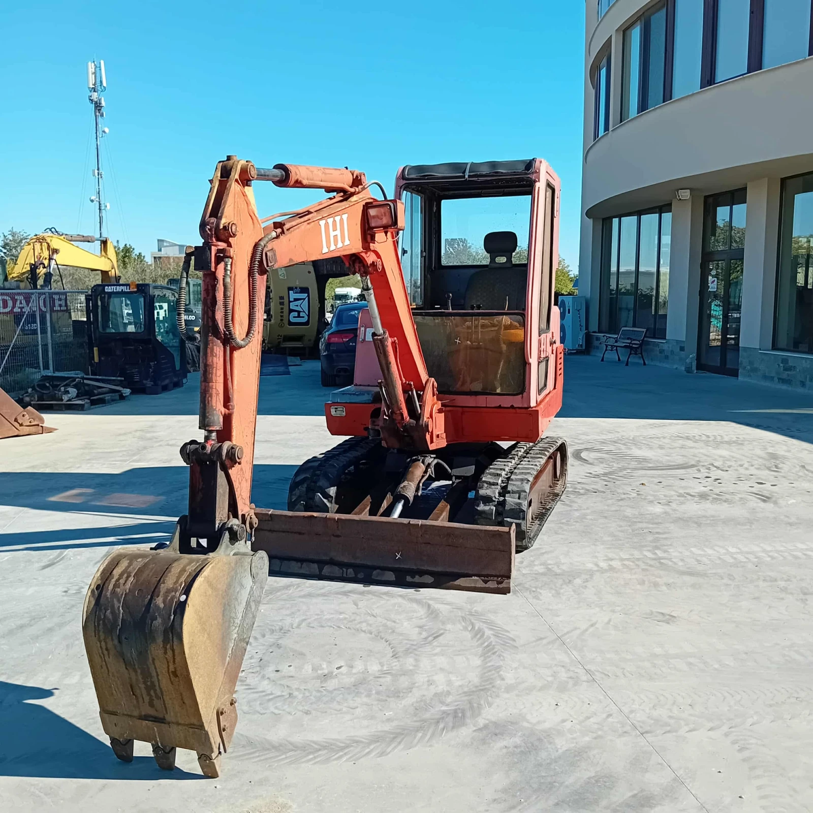  Hitachi IHI IS-28G2 - !!!  !!! | Mobile.bg   7