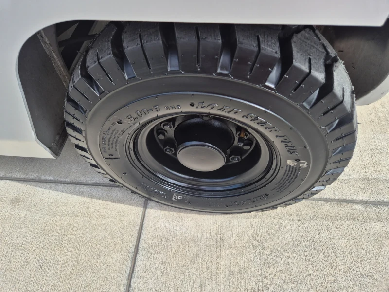 Мотокар Nissan КОМПАКТЕН / КОНТЕЙНЕРЕН ТИП / АВТОМАТ / КАТО НОВ !, снимка 16 - Индустриална техника - 52008958