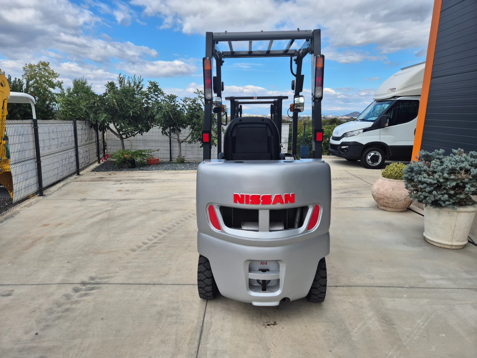  Nissan  /   /  /   ! | Mobile.bg   4