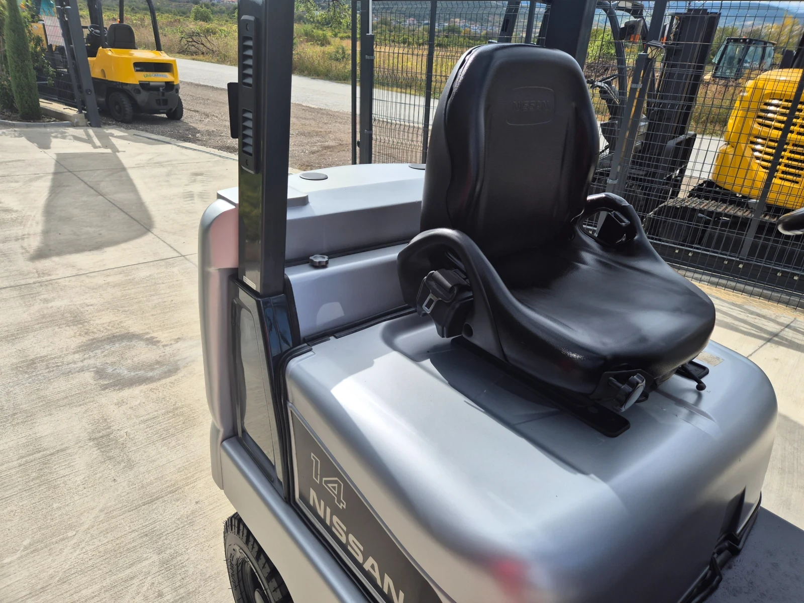  Nissan  /   /  /   ! | Mobile.bg   12