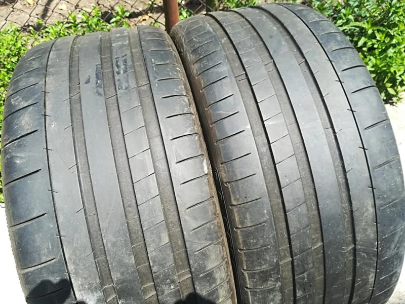 Гуми Летни 235/40R19, снимка 7 - Гуми и джанти - 21671046