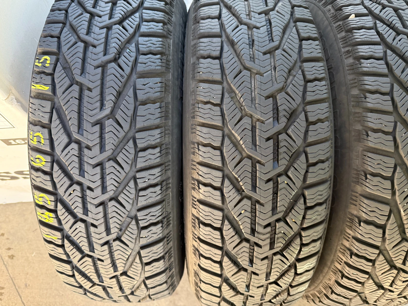 ���� 185/65R15 | Mobile.bg � ����������� 2