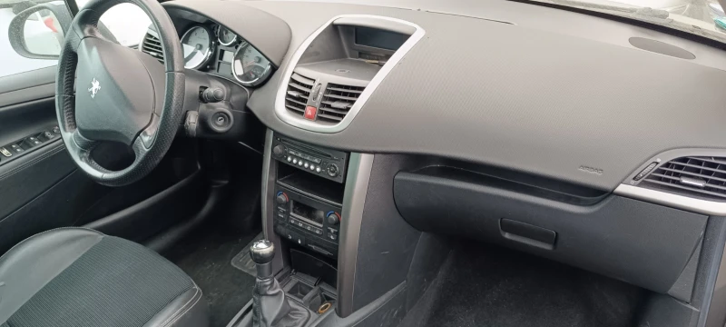 Peugeot 207 1.4i/HDi 1.6i/HDi + SW, снимка 15 - Автомобили и джипове - 9299951