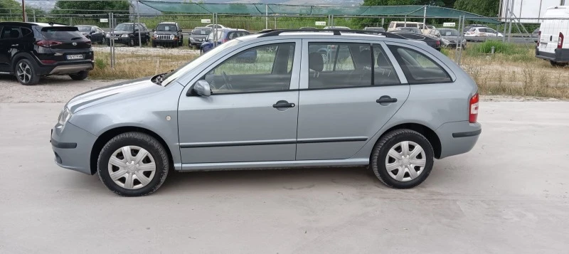 Skoda Fabia 1.4 БЕНЗИН АВТОМАТ , снимка 3 - Автомобили и джипове - 41389883