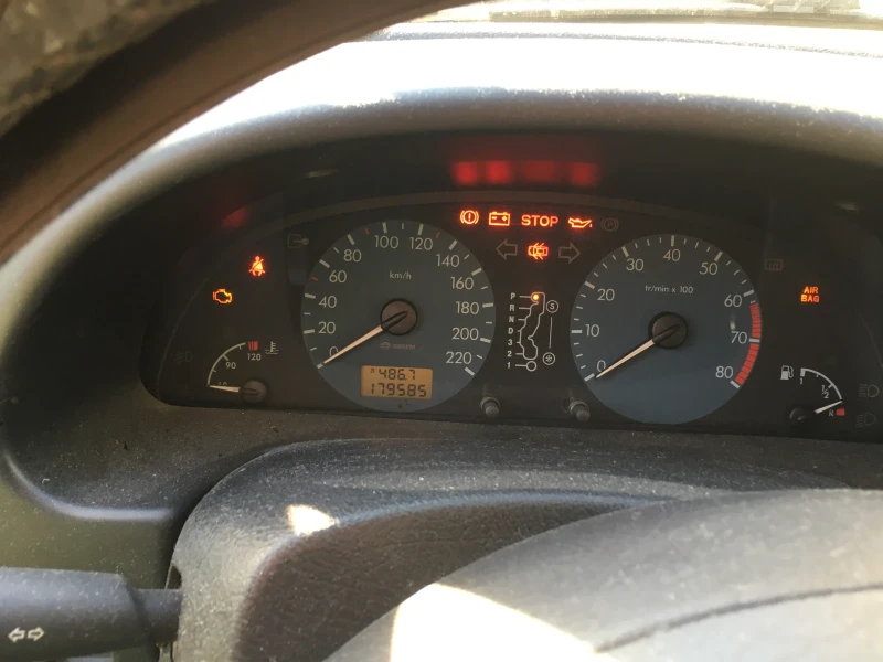 Citroen Xsara 1.6 16V хечбек, снимка 2 - Автомобили и джипове - 48703517