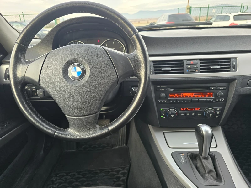 BMW 320 D 163кс АВТОМАТИК XENON Parktronic, снимка 15 - Автомобили и джипове - 48429497