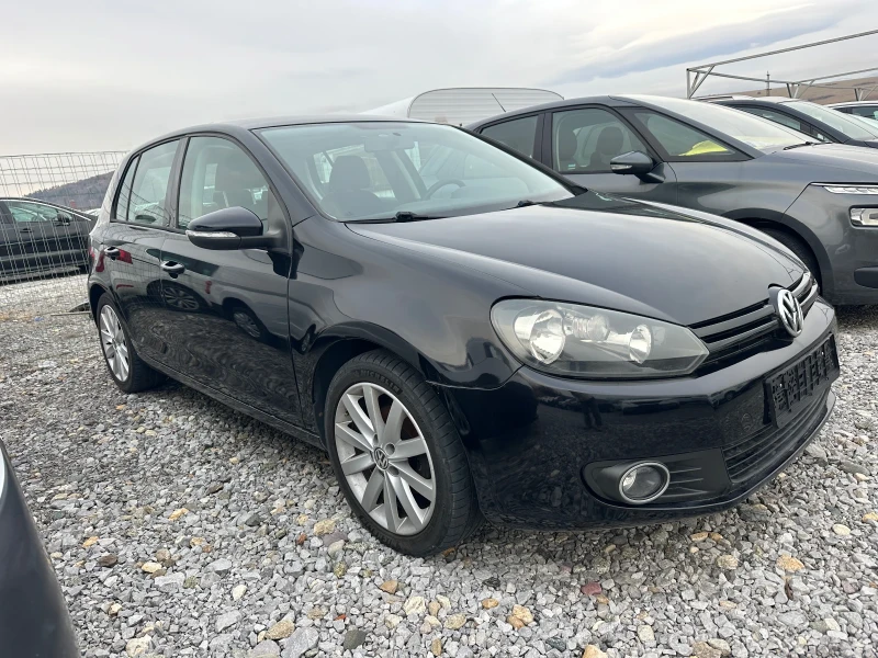 VW Golf 1.6 TDI, снимка 2 - Автомобили и джипове - 48590010