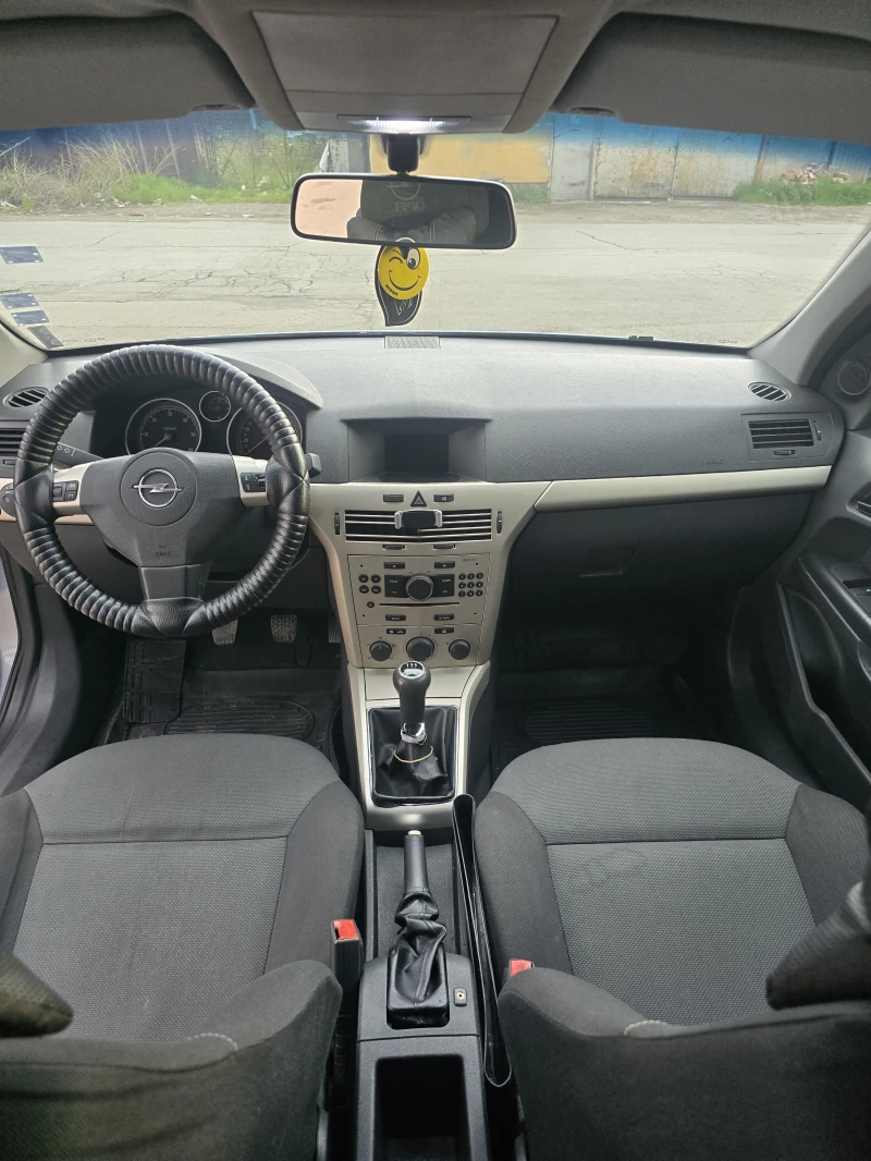 Opel Astra 1.7cdti, снимка 10 - Автомобили и джипове - 52787033