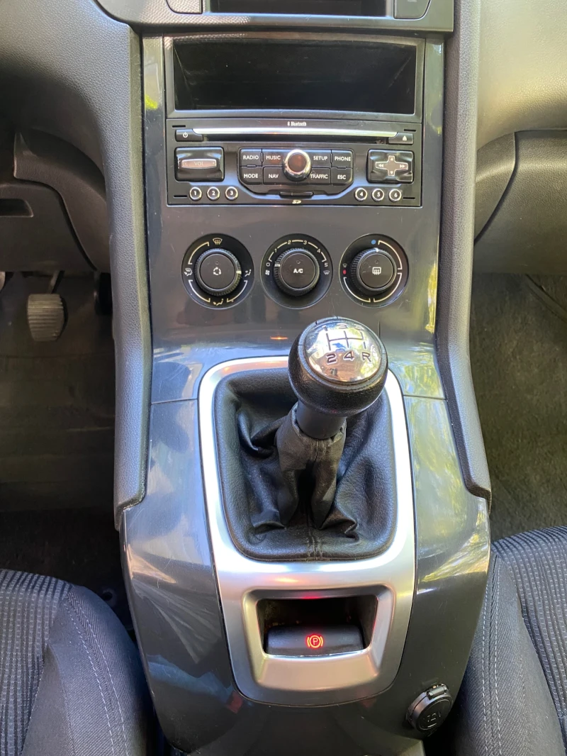 Peugeot 5008 1.6 VTI 120, снимка 8 - Автомобили и джипове - 50088019