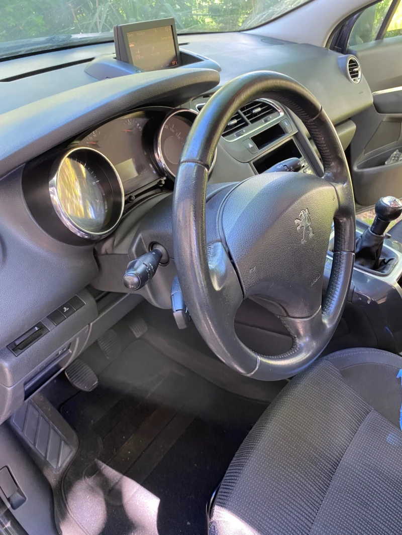 Peugeot 5008 1.6 VTI 120, снимка 10 - Автомобили и джипове - 50088019