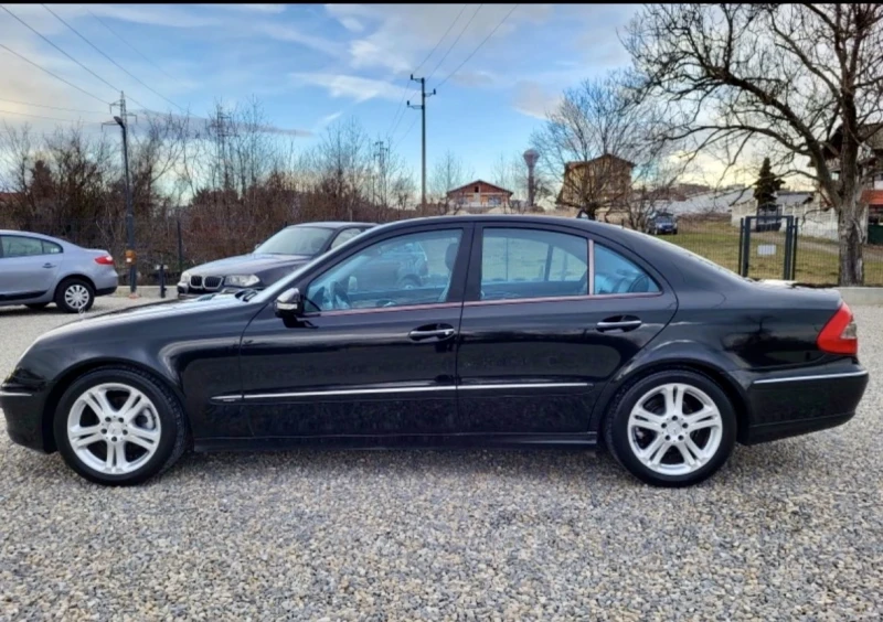 Mercedes-Benz E 320, снимка 5 - Автомобили и джипове - 51135127
