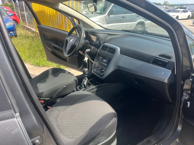 Fiat Punto 1.4 БЕНЗИН, снимка 11 - Автомобили и джипове - 50399929