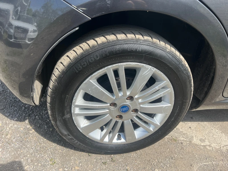 Fiat Punto 1.4 БЕНЗИН, снимка 12 - Автомобили и джипове - 50399929