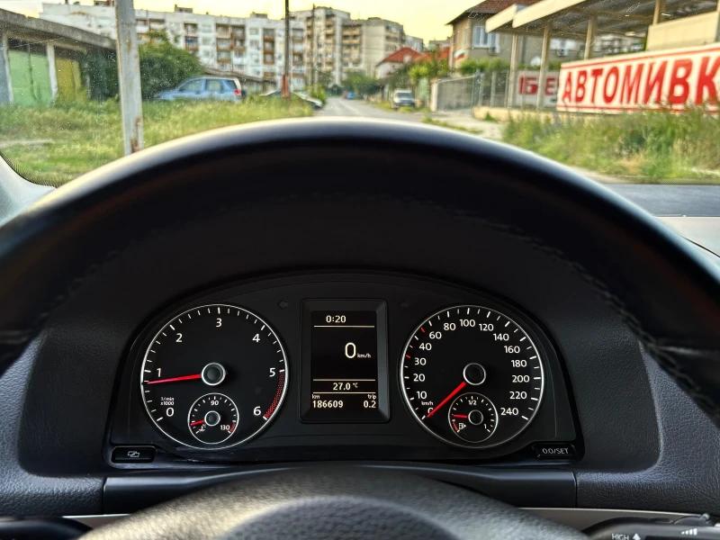 VW Touran 1.6TDI 7МЕСТА* 6скорости* 186 000км* , снимка 13 - Автомобили и джипове - 50587136