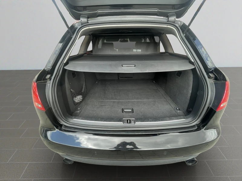 Audi A4 3.0TDI, снимка 14 - Автомобили и джипове - 51882378