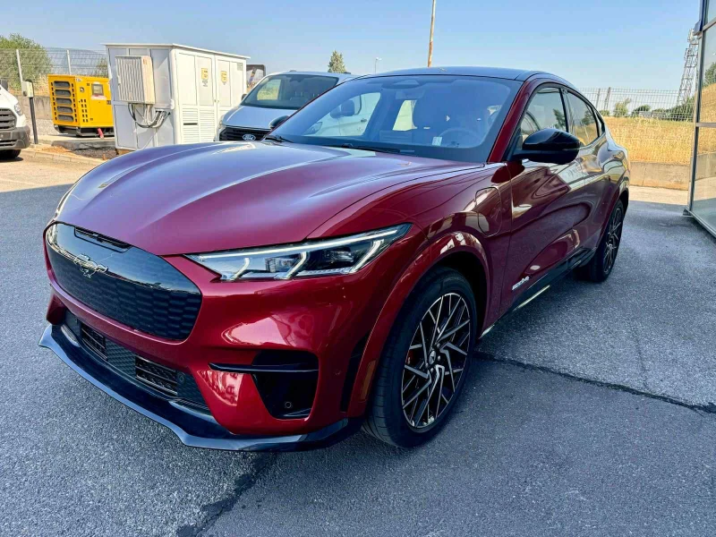 Ford Mustang Mach-E GT, снимка 12 - Автомобили и джипове - 52061951