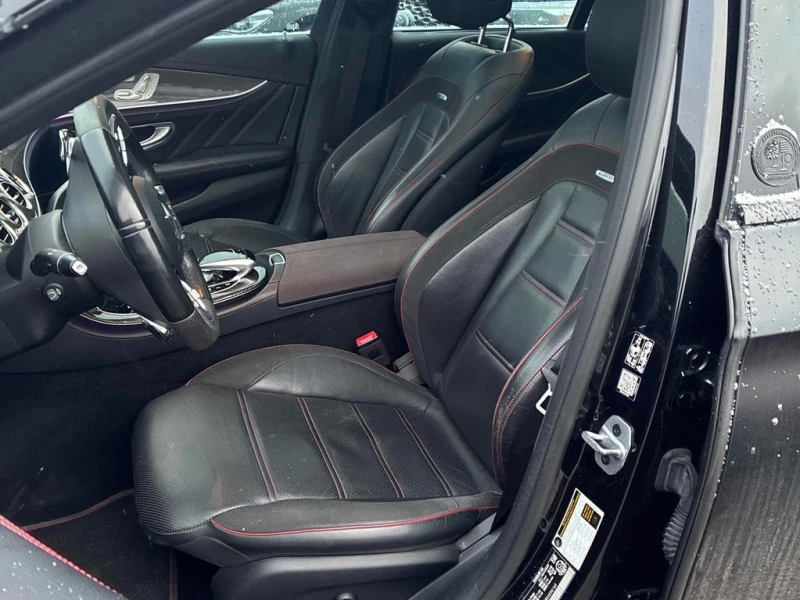 Mercedes-Benz E 53 AMG * CARFAX * БЕЗ ПЪРВОНАЧАЛНА ВНОСКА, снимка 13 - Автомобили и джипове - 52579837