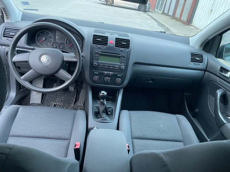 VW Golf, снимка 2 - Автомобили и джипове - 52931217