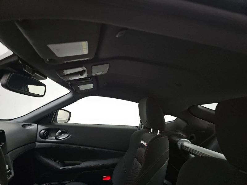 Nissan 370Z Z NISMO Twin Turbo V6, снимка 16 - Автомобили и джипове - 53183374
