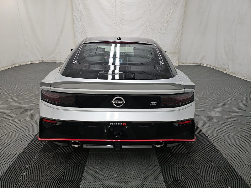 Nissan 370Z Z NISMO Twin Turbo V6, снимка 7 - Автомобили и джипове - 53183374