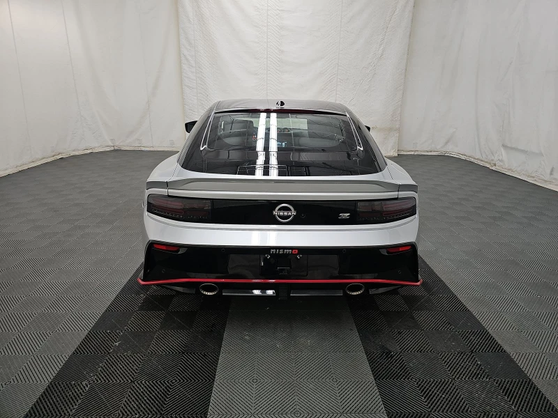 Nissan 370Z Z NISMO Twin Turbo V6, снимка 5 - Автомобили и джипове - 53183374
