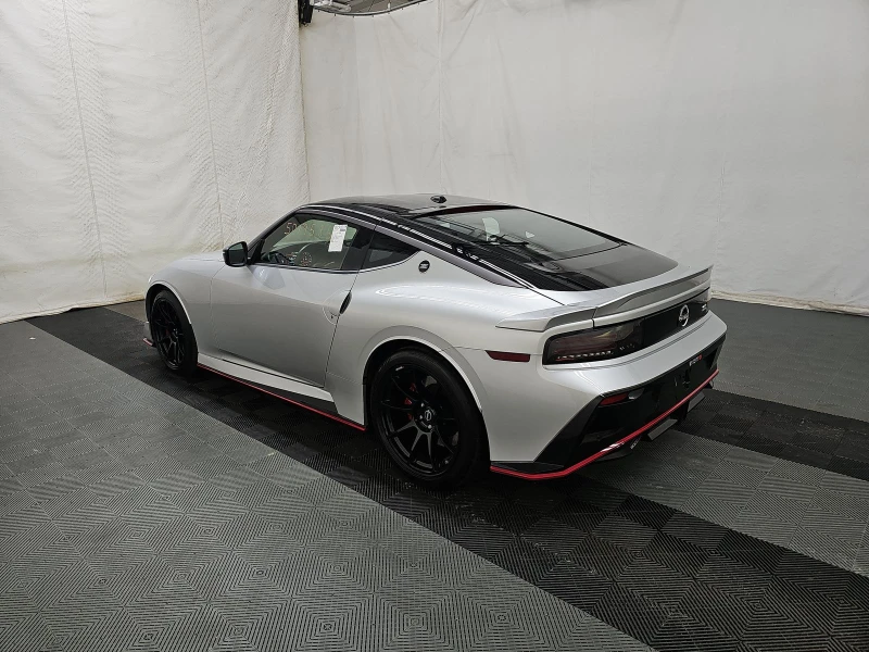 Nissan 370Z Z NISMO Twin Turbo V6, снимка 4 - Автомобили и джипове - 53183374