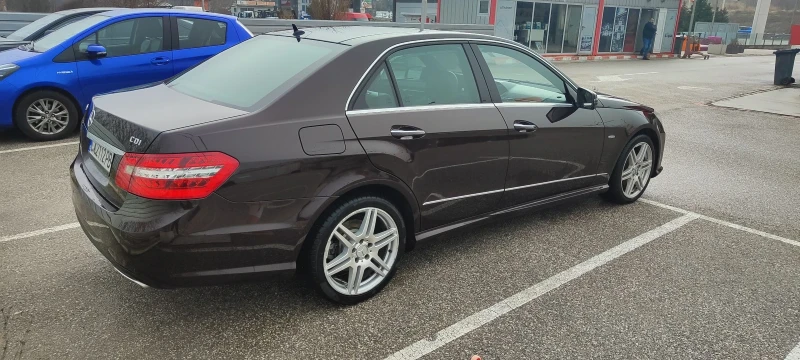 Mercedes-Benz E 350 CDI/AMG/AVANGARDE/7GTRONIC/, снимка 3 - Автомобили и джипове - 53259656
